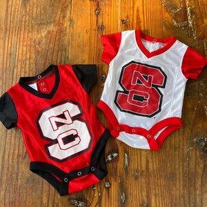 NC STATE WolfPack Jersey baby onesies 2 pack red white 0-3 months Boy Girl